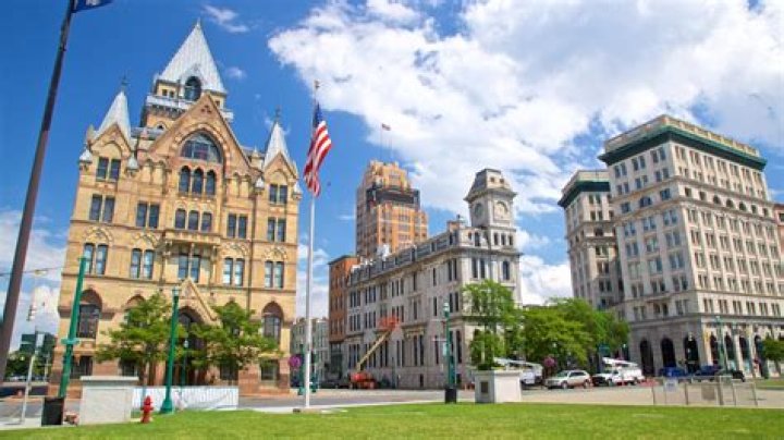 Best Berkshire Bank in East Syracuse, NY | Visit Today