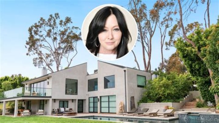 Inside Shannen Doherty's House: A Glimpse into Her Life and Style